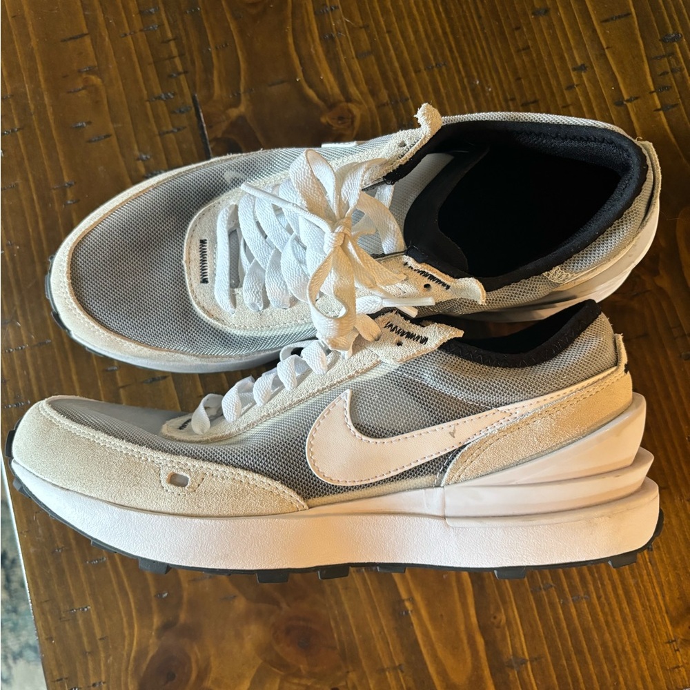 White Nikes Youth 6.5